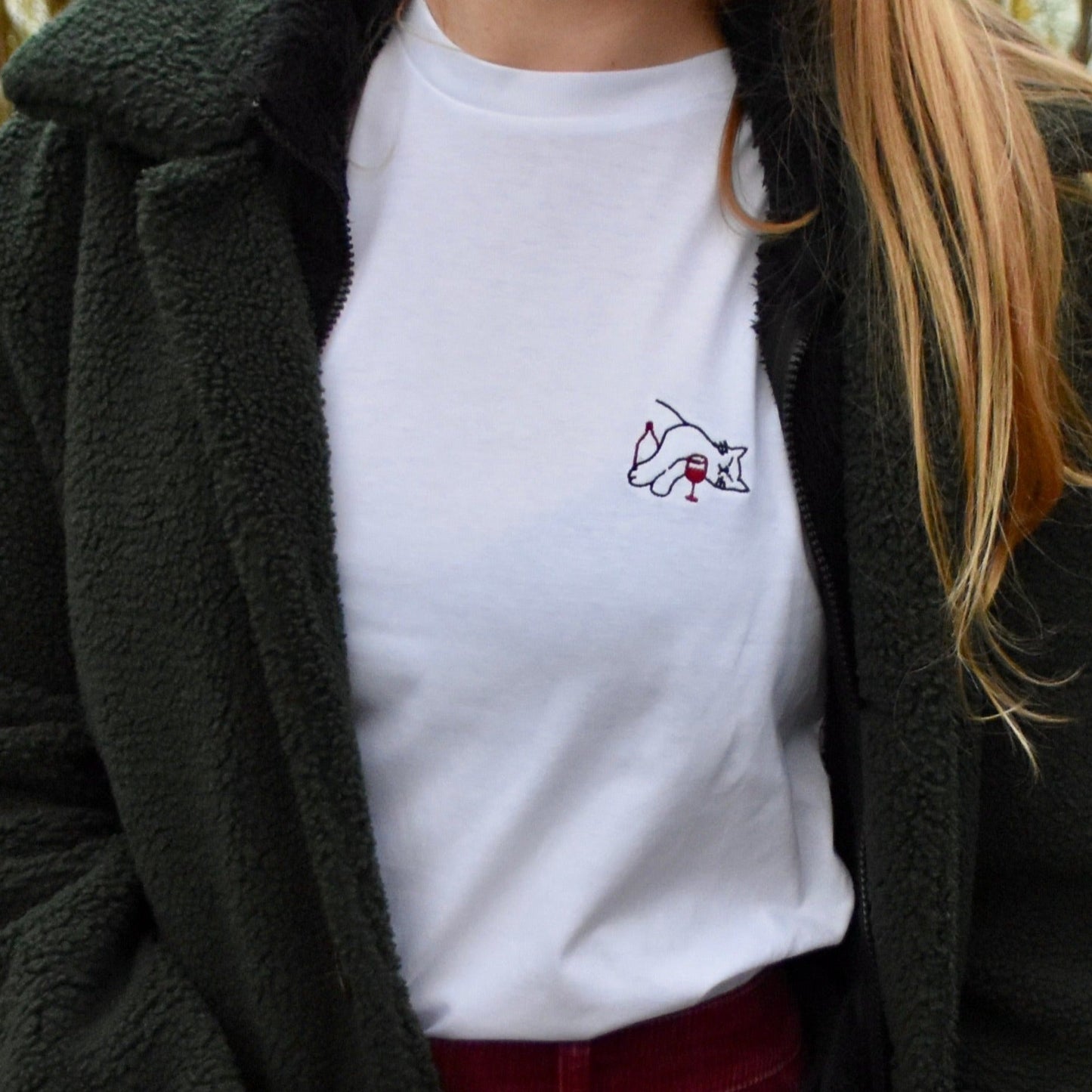 Cat Nips - Unisex Tshirt mit Stickerei
