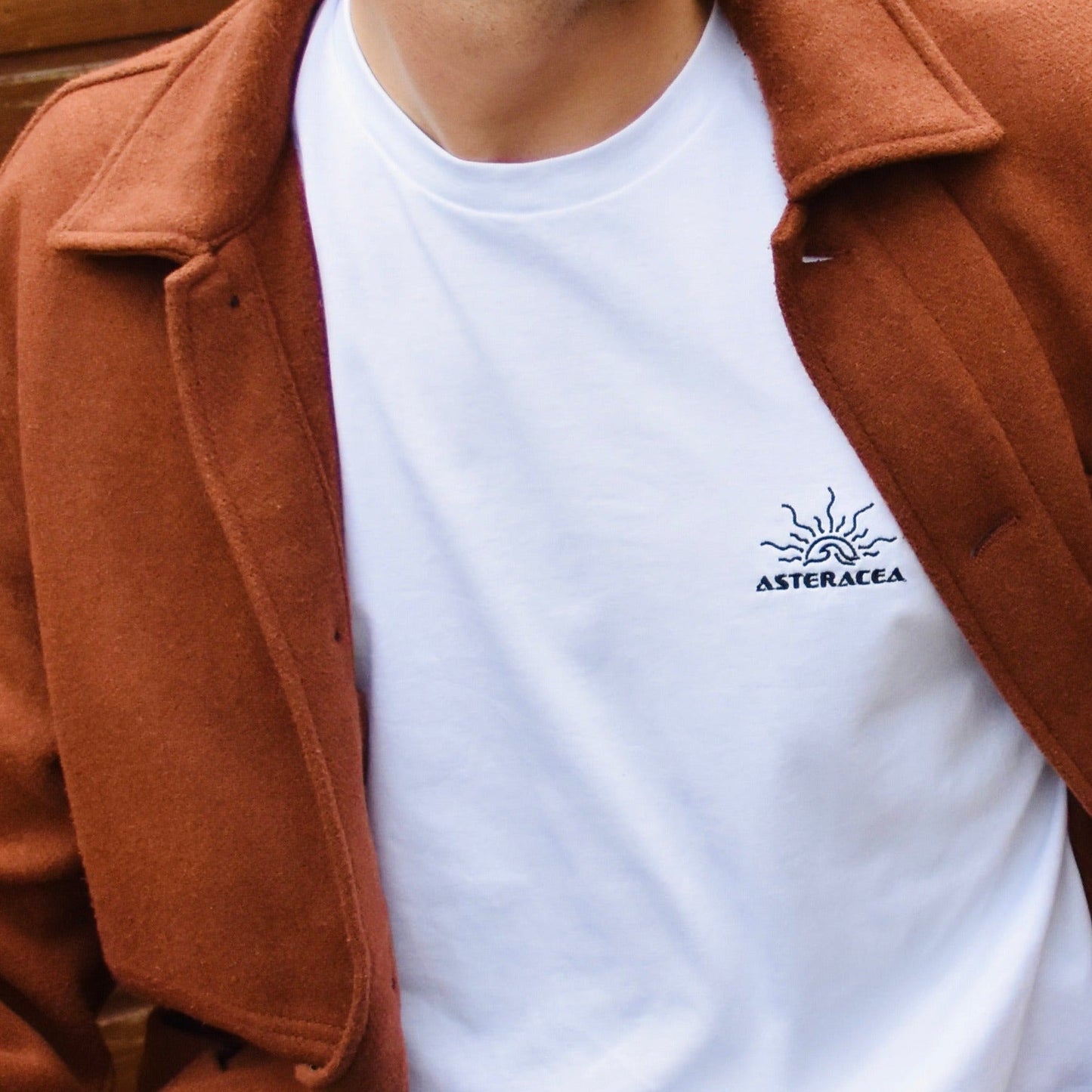 Sunset Surf - Unisex T-shirt mit Stickerei