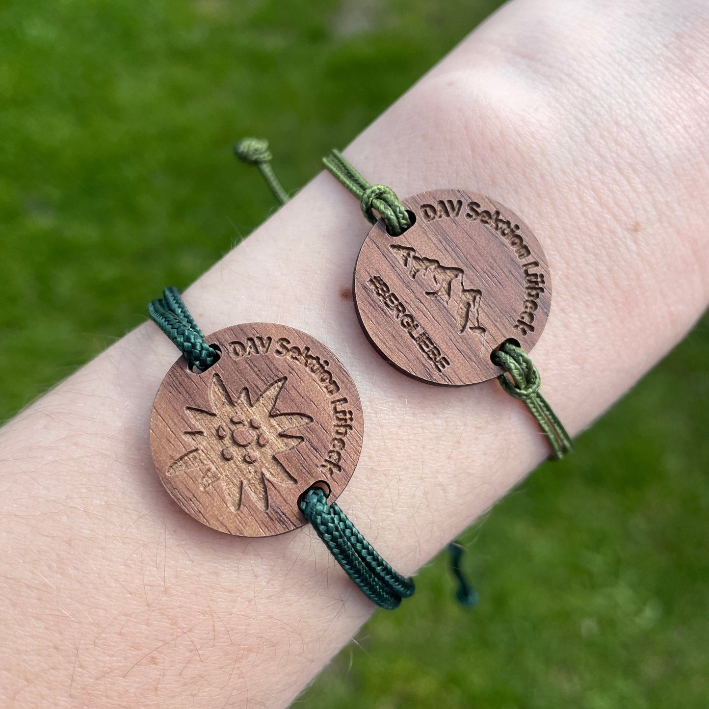 DAV Armband